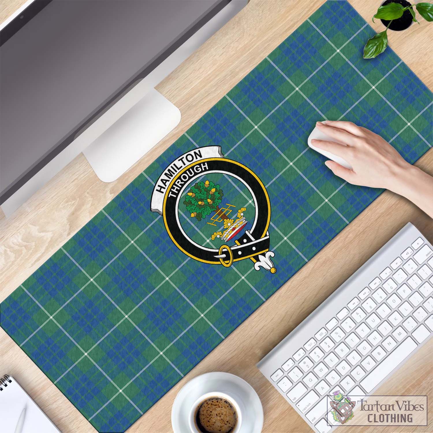 Tartan Vibes Clothing Hamilton Hunting Ancient Tartan Mouse Pad with Family Crest