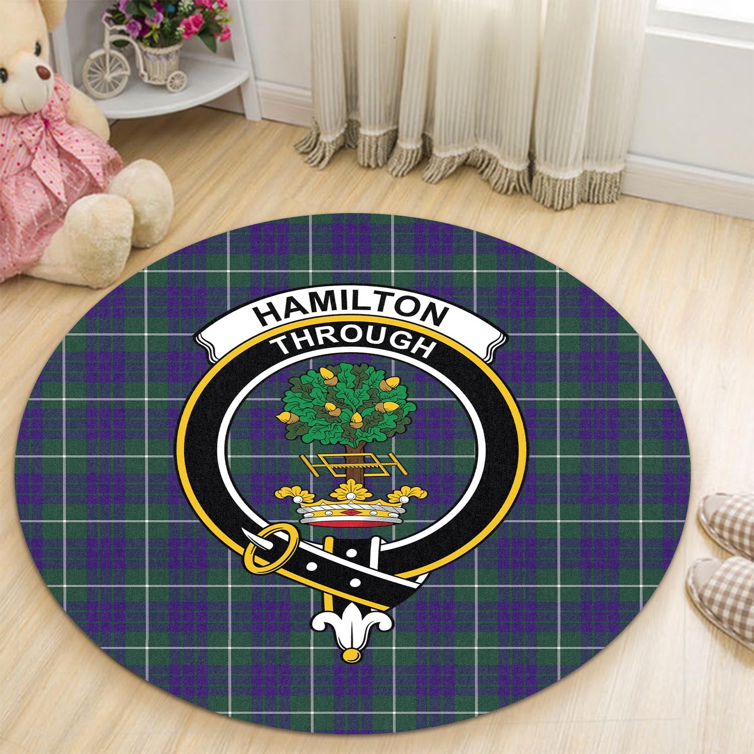 hamilton-hunting-modern-tartan-round-rug-with-family-crest