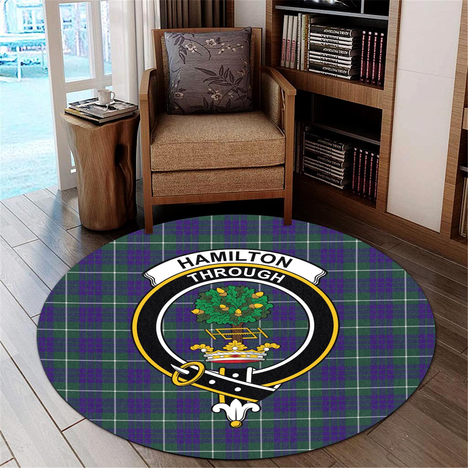 hamilton-hunting-modern-tartan-round-rug-with-family-crest