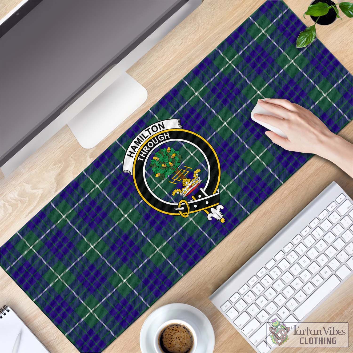 Tartan Vibes Clothing Hamilton Hunting Modern Tartan Mouse Pad with Family Crest