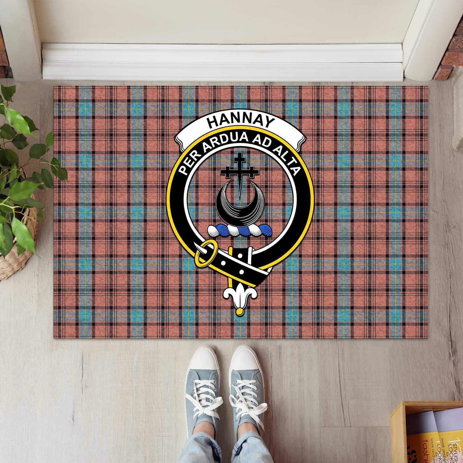 Hannay Dress Tartan Door Mat with Family Crest - Tartanvibesclothing