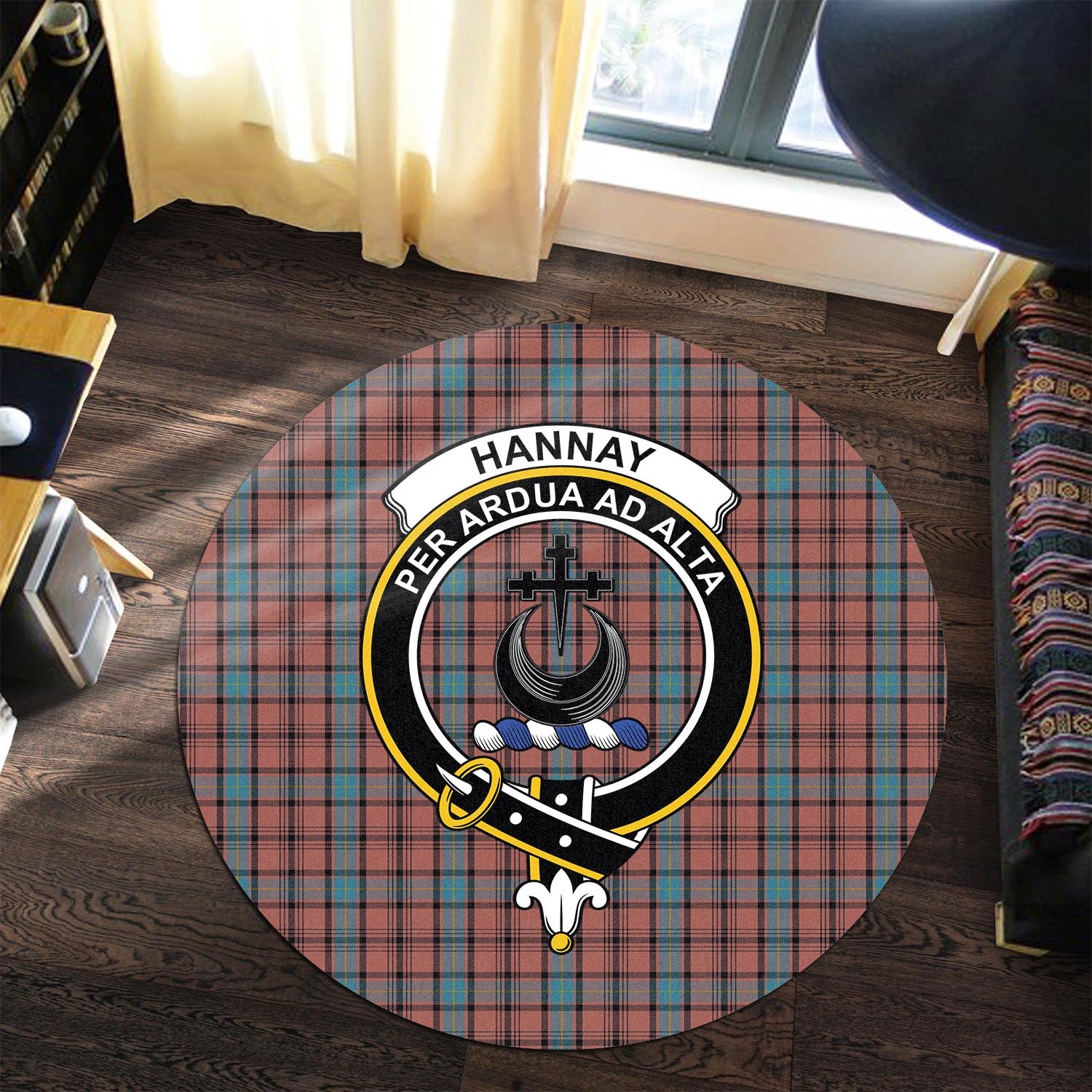 hannay-dress-tartan-round-rug-with-family-crest