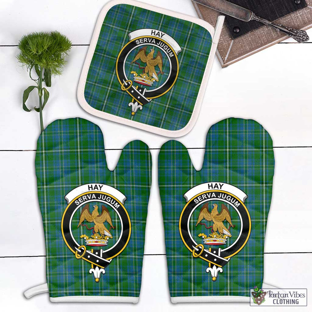 Hay Hunting Tartan Combo Oven Mitt & Pot-Holder with Family Crest Combo 1 Oven Mitt & 1 Pot-Holder White - Tartan Vibes Clothing