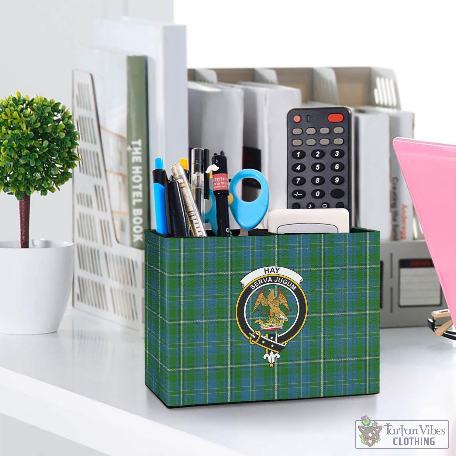 Tartan Vibes Clothing Hay Hunting Tartan Pen Holder with Family Crest