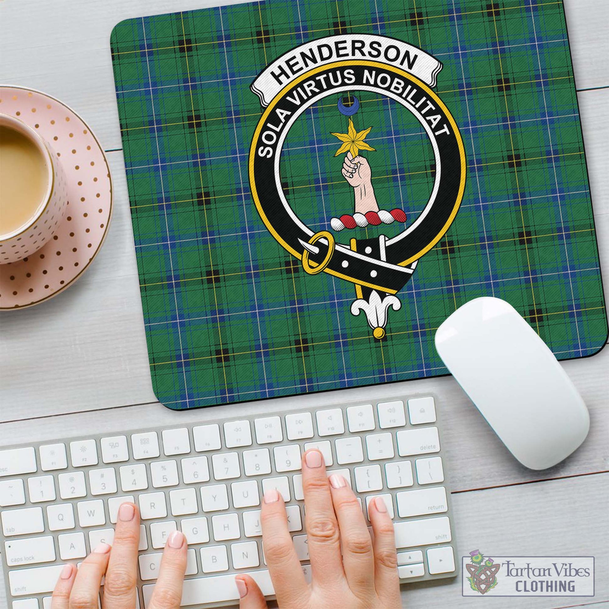 Tartan Vibes Clothing Henderson Ancient Tartan Mouse Pad with Family Crest