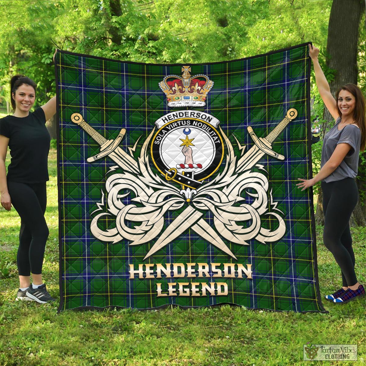 Tartan Vibes Clothing Henderson Modern Tartan Quilt with Clan Crest and the Golden Sword of Courageous Legacy