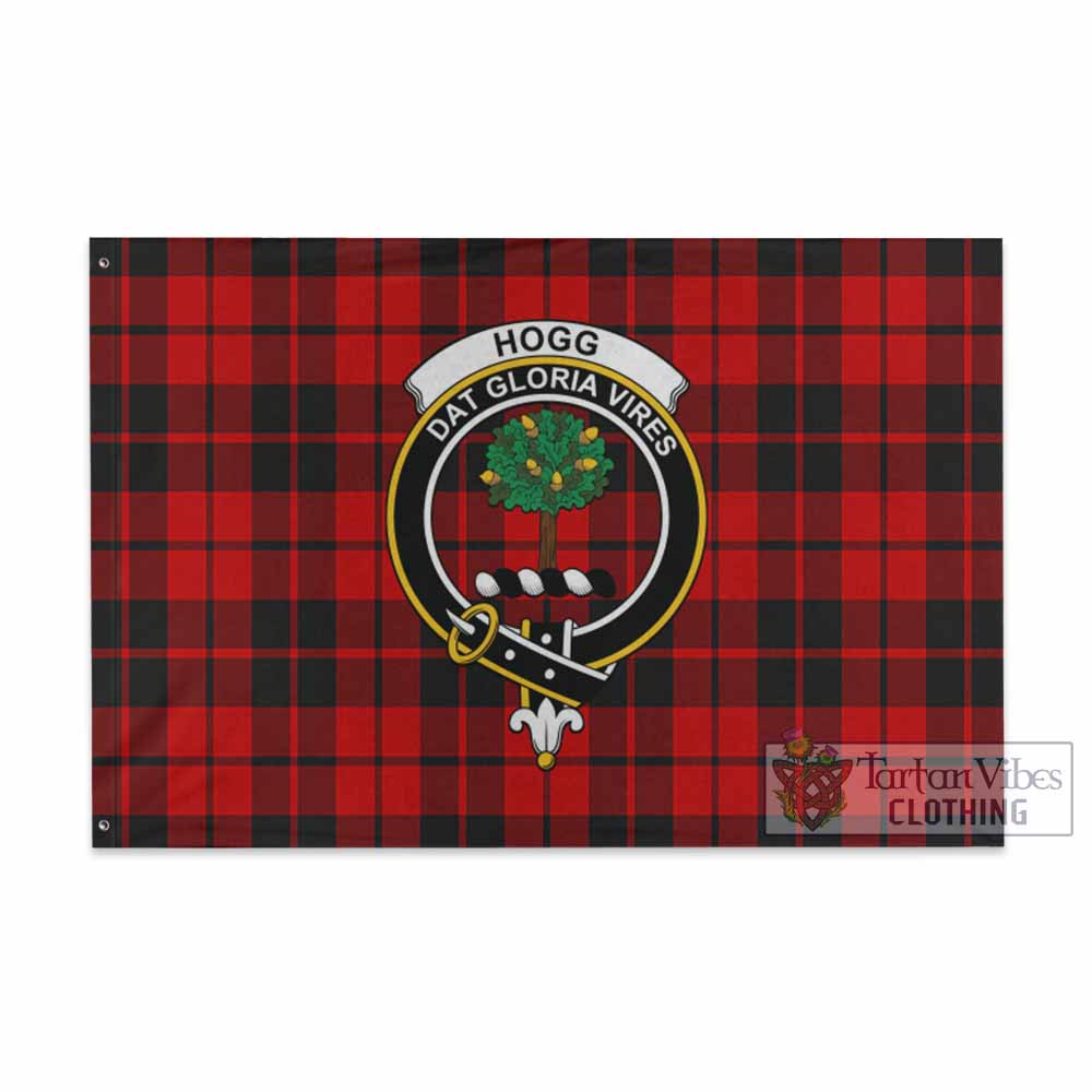 Tartan Vibes Clothing Hogg (Hog) Tartan House Flag with Family Crest