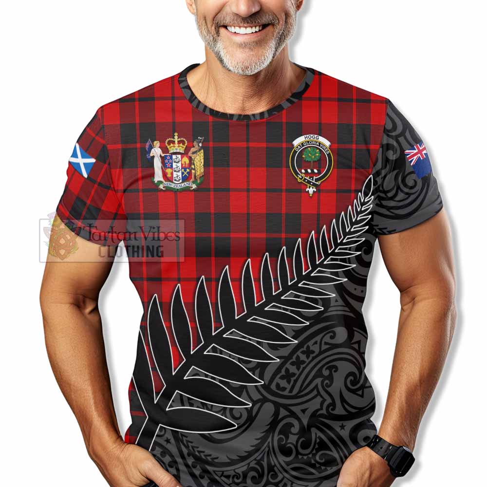 Tartan Vibes Clothing Hogg (Hog) Crest Tartan T-Shirt with New Zealand Silver Fern Half Style