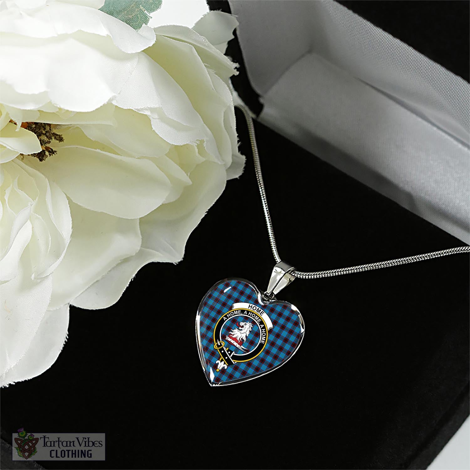 Tartan Vibes Clothing Home Ancient Tartan Heart Necklace with Family Crest