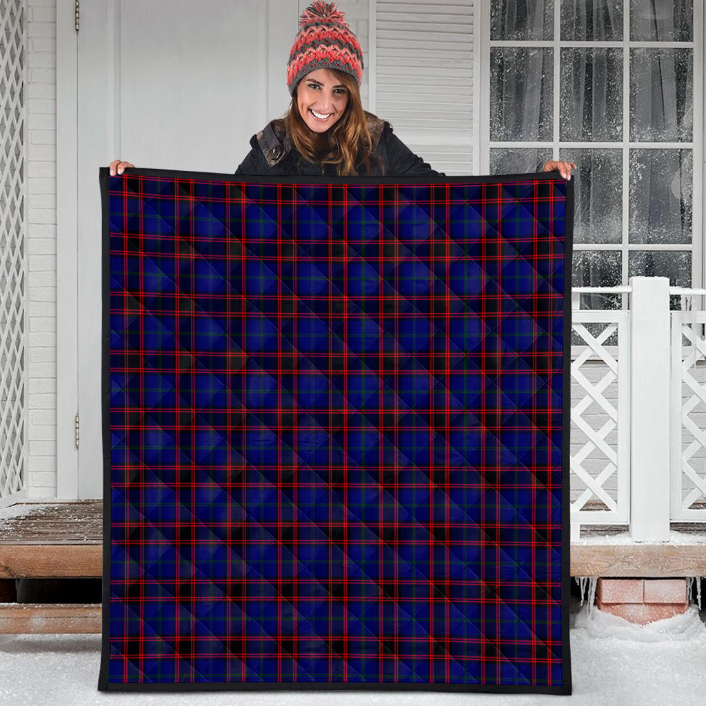 home-modern-tartan-quilt