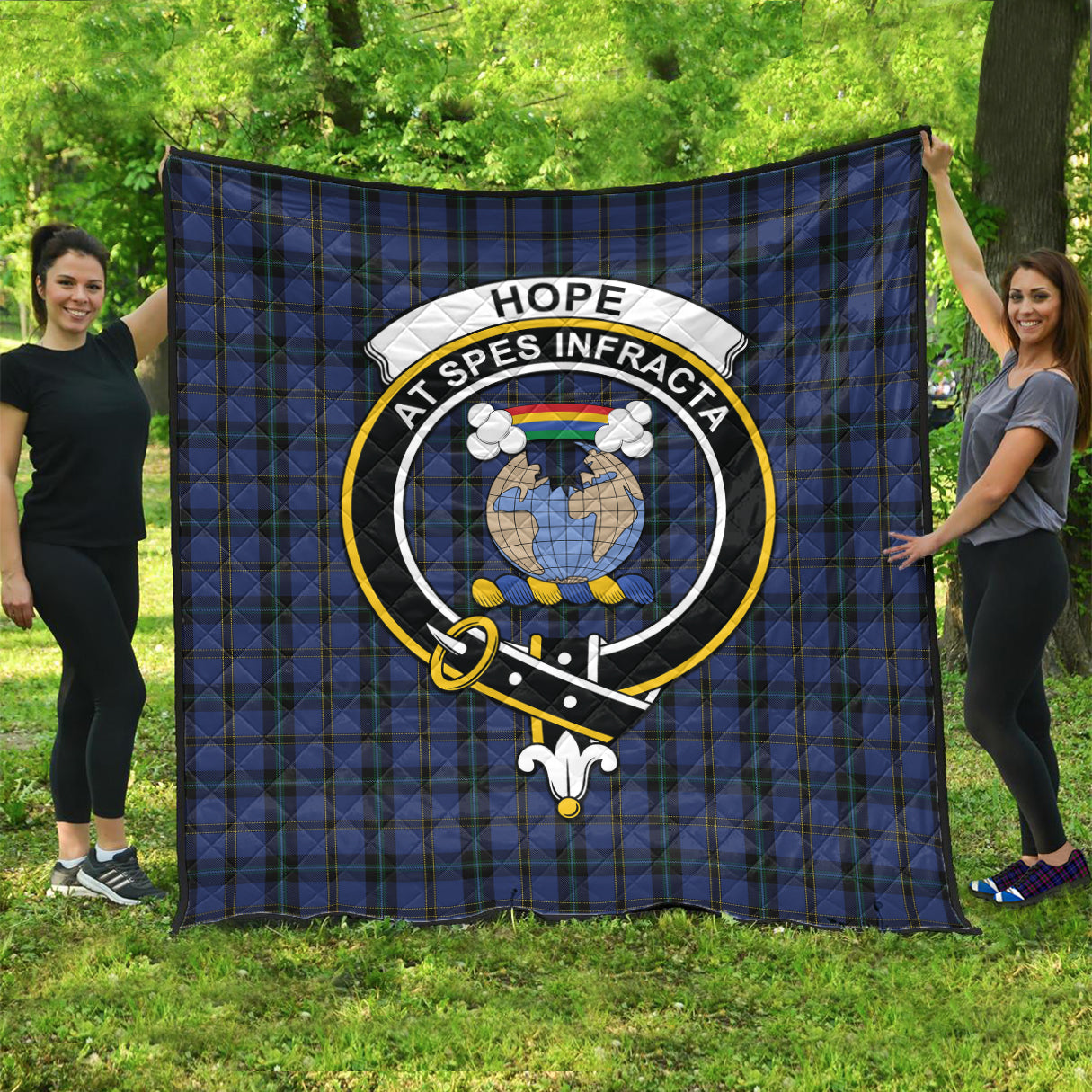 hope-vere-weir-tartan-quilt-with-family-crest