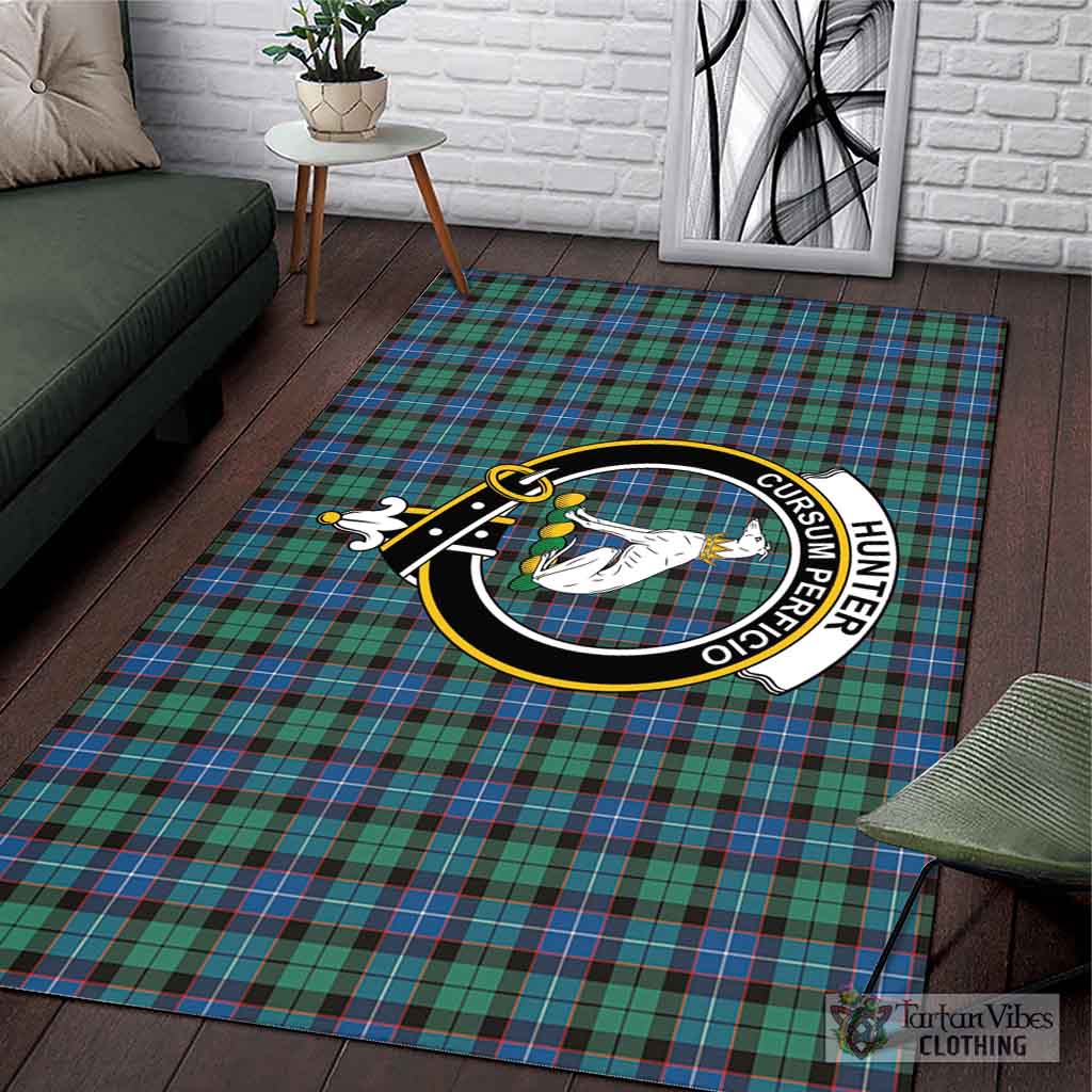 Tartan Vibes Clothing Hunter Ancient Tartan Area Rug with Family Crest