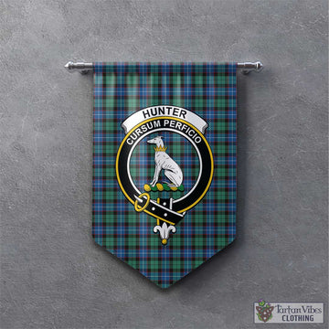 Hunter Ancient Tartan Gonfalon, Tartan Banner with Family Crest