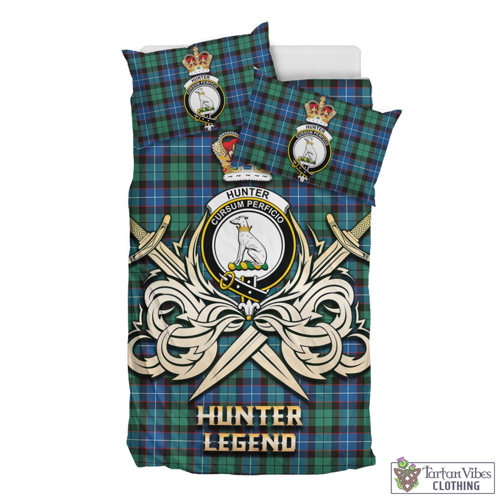 Tartan Vibes Clothing Hunter Ancient Tartan Bedding Set with Clan Crest and the Golden Sword of Courageous Legacy