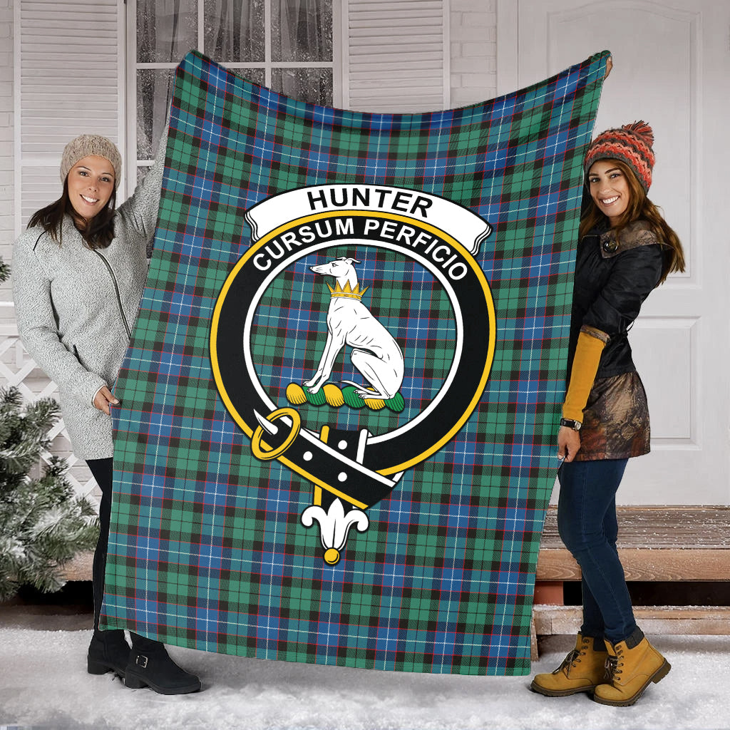 hunter-ancient-tartab-blanket-with-family-crest