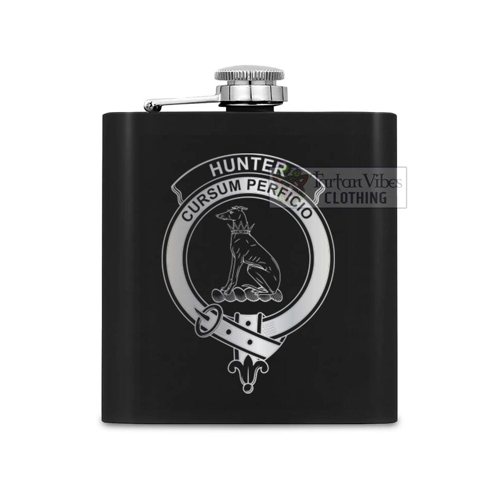 Tartan Vibes Clothing Hunter (Hunterston) Crest Hip Flask Set 7oz Black Stainless Steel with A Gift Box