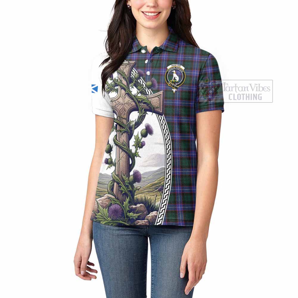 Tartan Vibes Clothing Hunter (Hunterston) Tartan Women's Polo Shirt with Family Crest and St. Andrew's Cross Accented by Thistle Vines