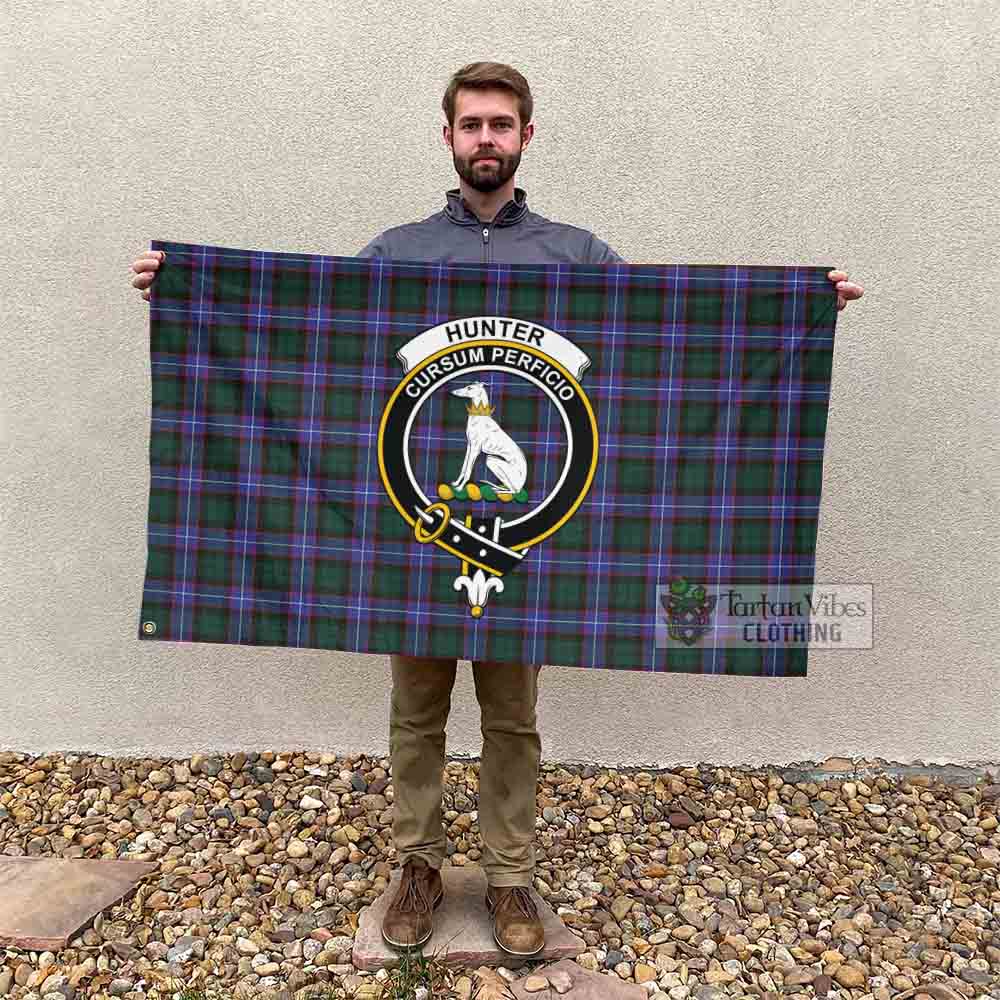 Tartan Vibes Clothing Hunter (Hunterston) Tartan House Flag with Family Crest