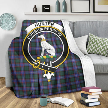 Hunter (Hunterston) Tartan Blanket with Family Crest