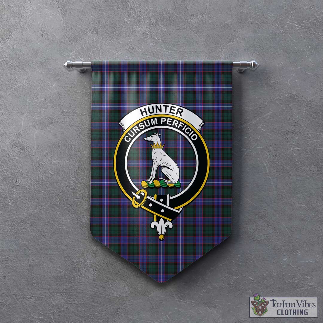 Tartan Vibes Clothing Hunter Modern Tartan Gonfalon, Tartan Banner with Family Crest