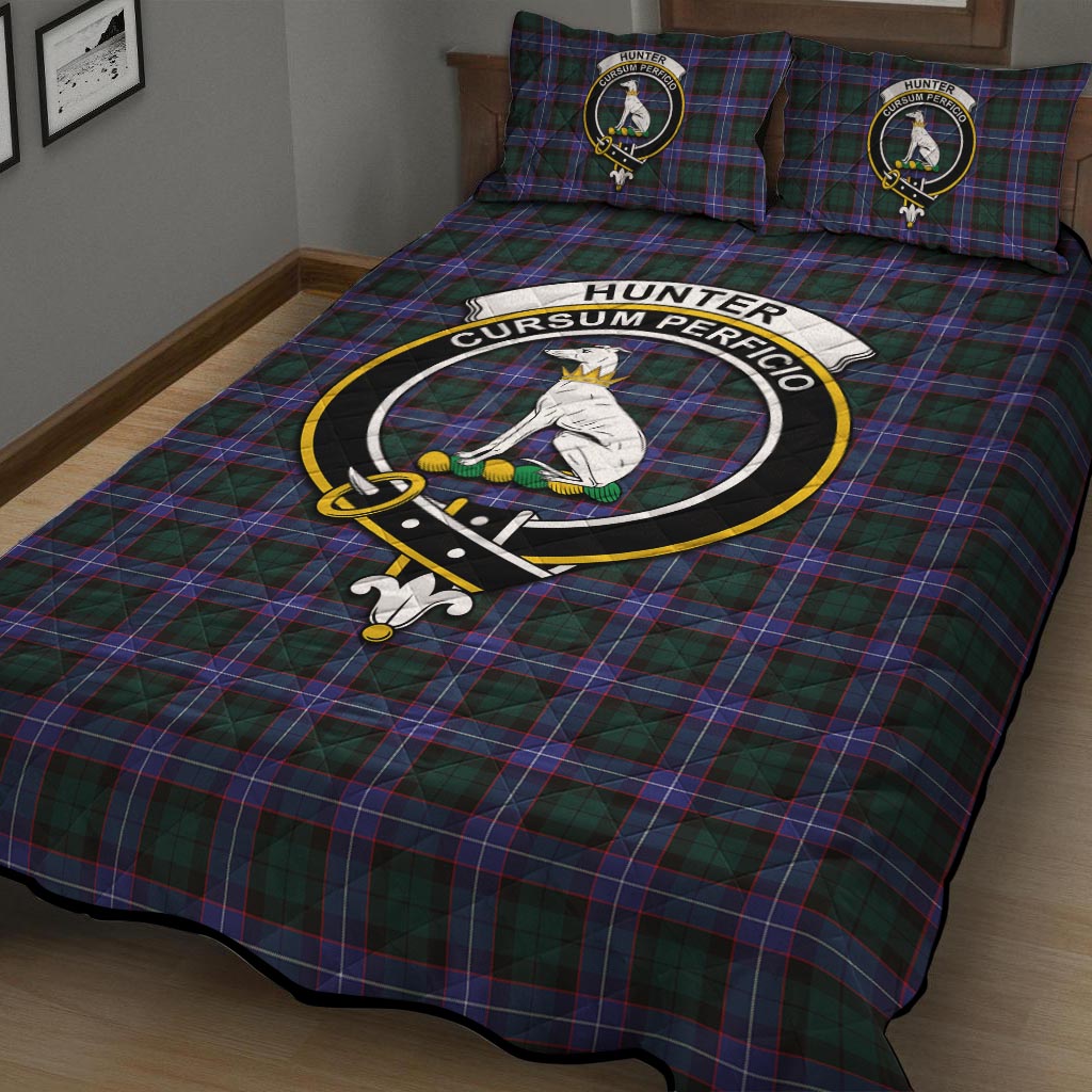 Hunter (Hunterston) Tartan Quilt Bed Set with Family Crest - Tartan Vibes Clothing