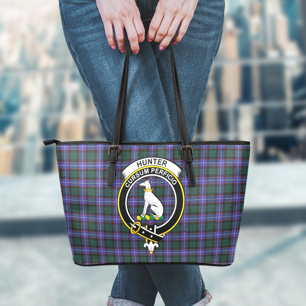 hunter-modern-tartan-leather-tote-bag-with-family-crest