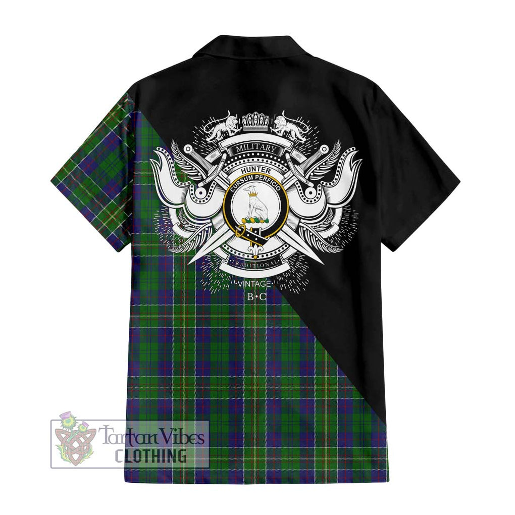 Hunter of Hunterston Tartan Short Sleeve Button Shirt with Family Crest and Military Logo Style - Tartanvibesclothing Shop