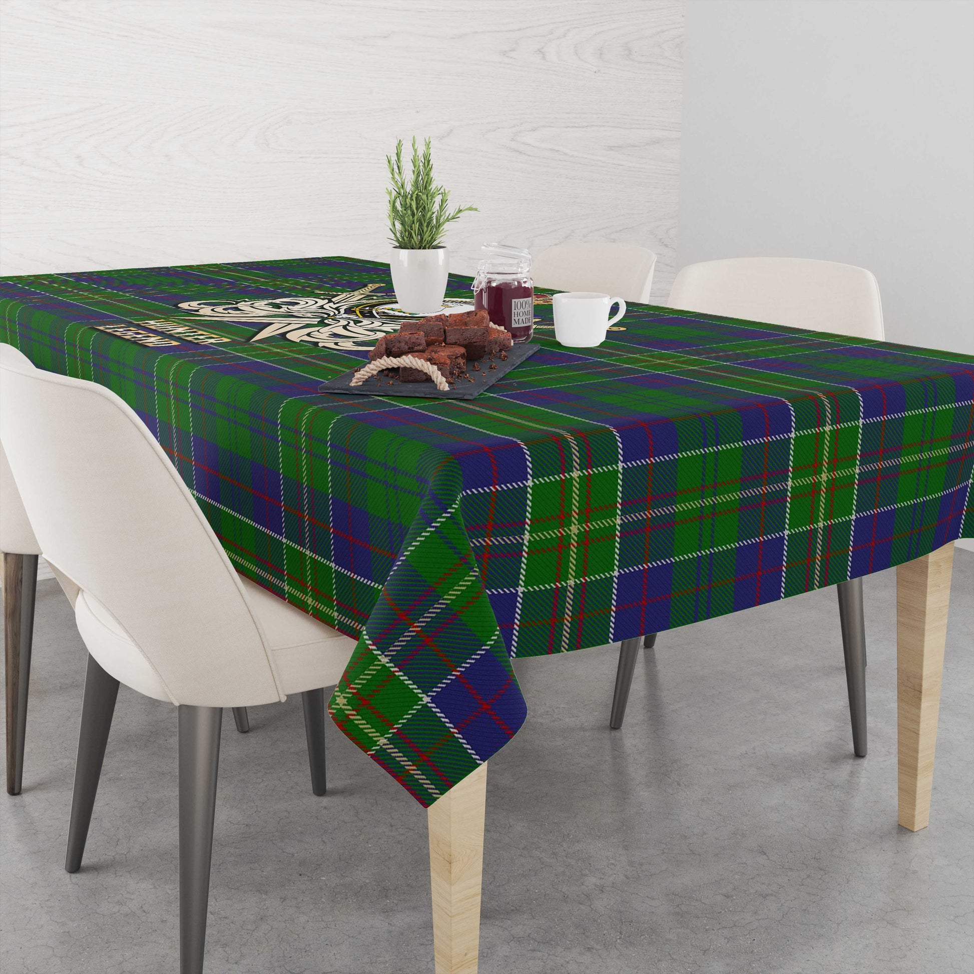 Tartan Vibes Clothing Hunter of Hunterston Tartan Tablecloth with Clan Crest and the Golden Sword of Courageous Legacy