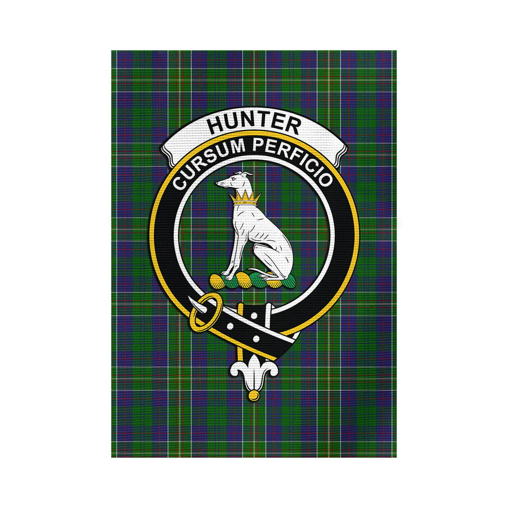 Hunter of Hunterston Tartan Flag with Family Crest - Tartan Vibes Clothing