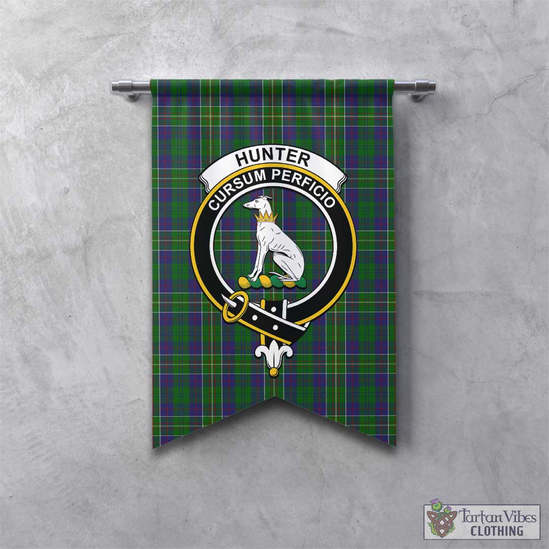 Tartan Vibes Clothing Hunter of Hunterston Tartan Gonfalon, Tartan Banner with Family Crest