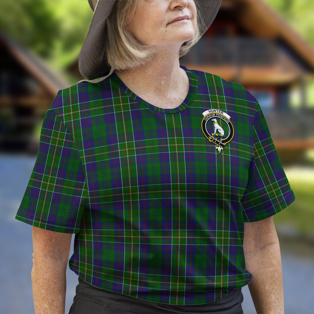 Hunter of Hunterston Tartan T-Shirt with Family Crest - Tartan Vibes Clothing