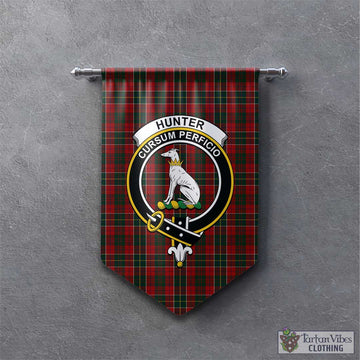 Hunter USA Tartan Gonfalon, Tartan Banner with Family Crest