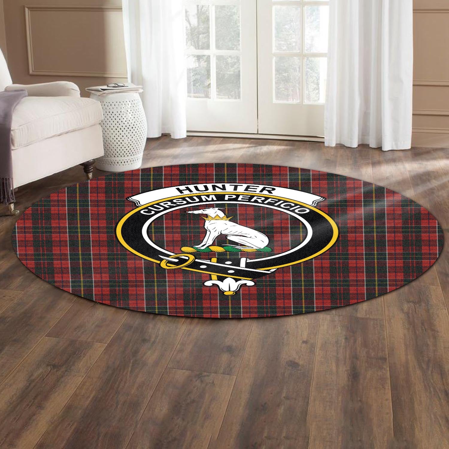 hunter-usa-tartan-round-rug-with-family-crest