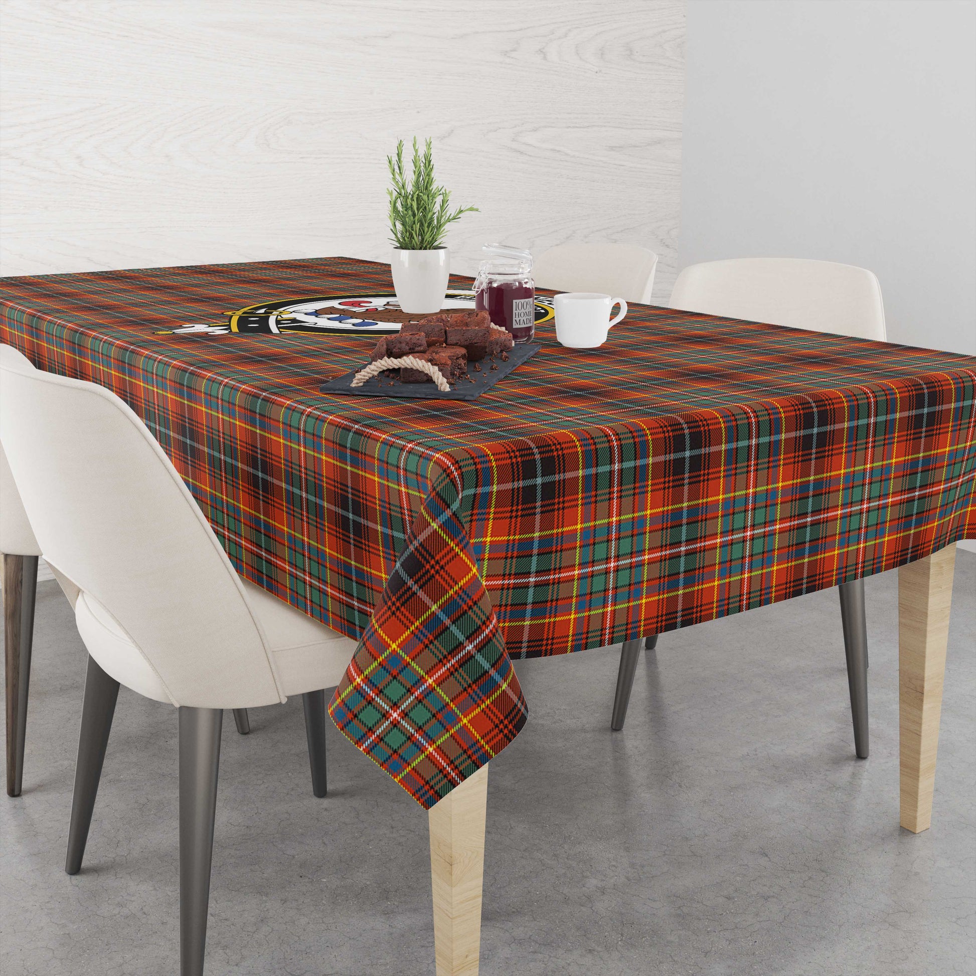 innes-ancient-tatan-tablecloth-with-family-crest