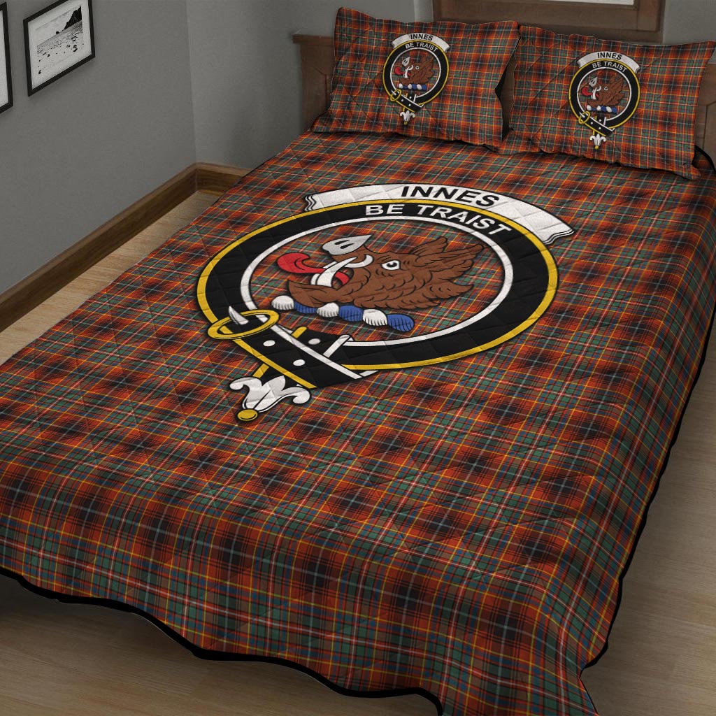 Innes Ancient Tartan Quilt Bed Set with Family Crest - Tartan Vibes Clothing