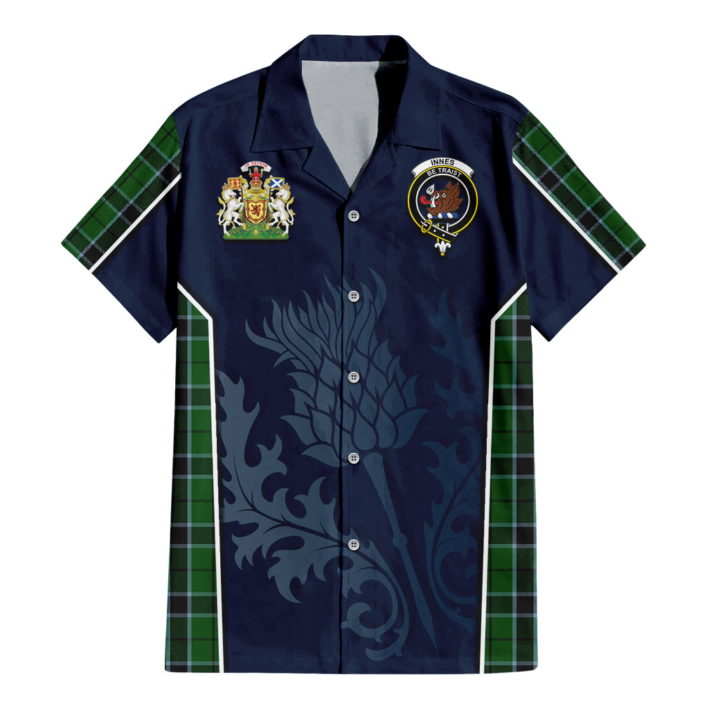 Tartan Vibes Clothing Innes Hunting Tartan Short Sleeve Button Up Shirt with Family Crest and Scottish Thistle Vibes Sport Style