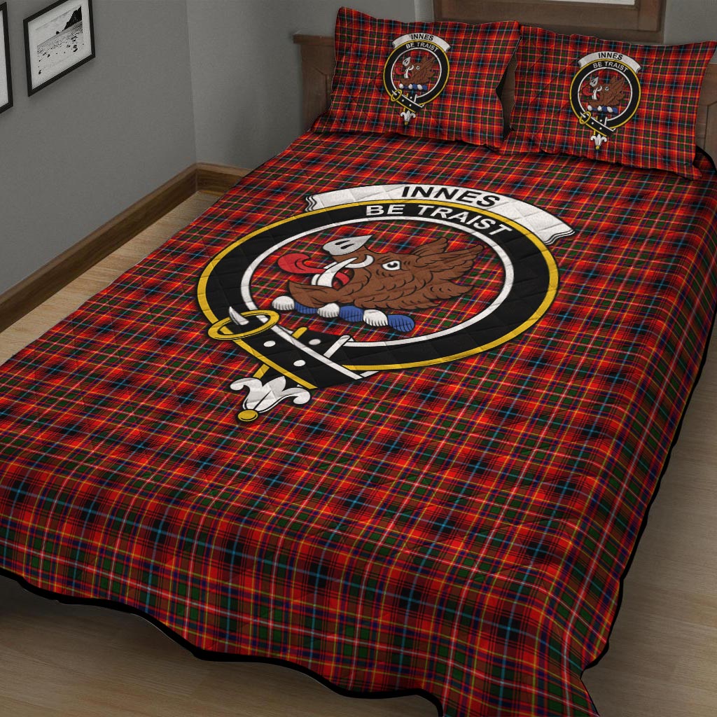 Innes Modern Tartan Quilt Bed Set with Family Crest - Tartan Vibes Clothing