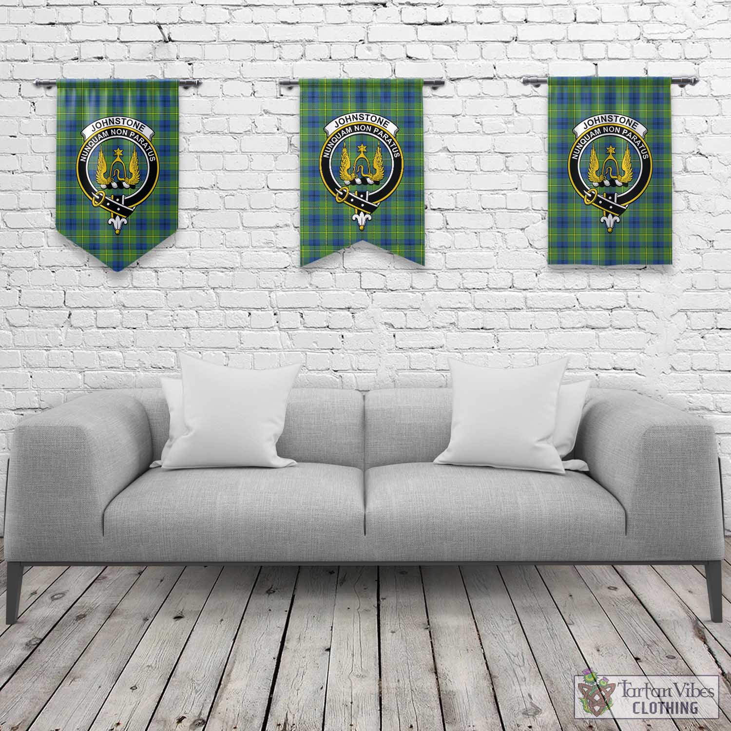 Tartan Vibes Clothing Johnstone-Johnston Ancient Tartan Gonfalon, Tartan Banner with Family Crest