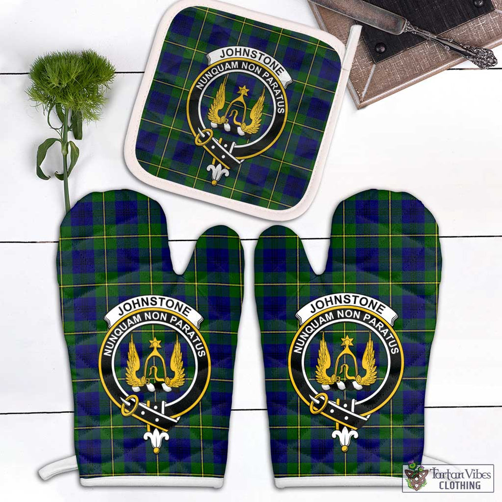 Johnstone Modern Tartan Combo Oven Mitt & Pot-Holder with Family Crest Combo 1 Oven Mitt & 1 Pot-Holder White - Tartan Vibes Clothing