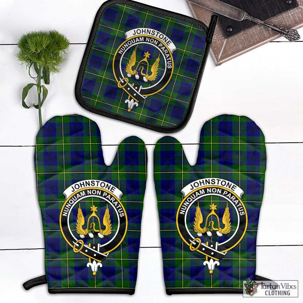 Johnstone Modern Tartan Combo Oven Mitt & Pot-Holder with Family Crest Combo 1 Oven Mitt & 1 Pot-Holder Black - Tartan Vibes Clothing