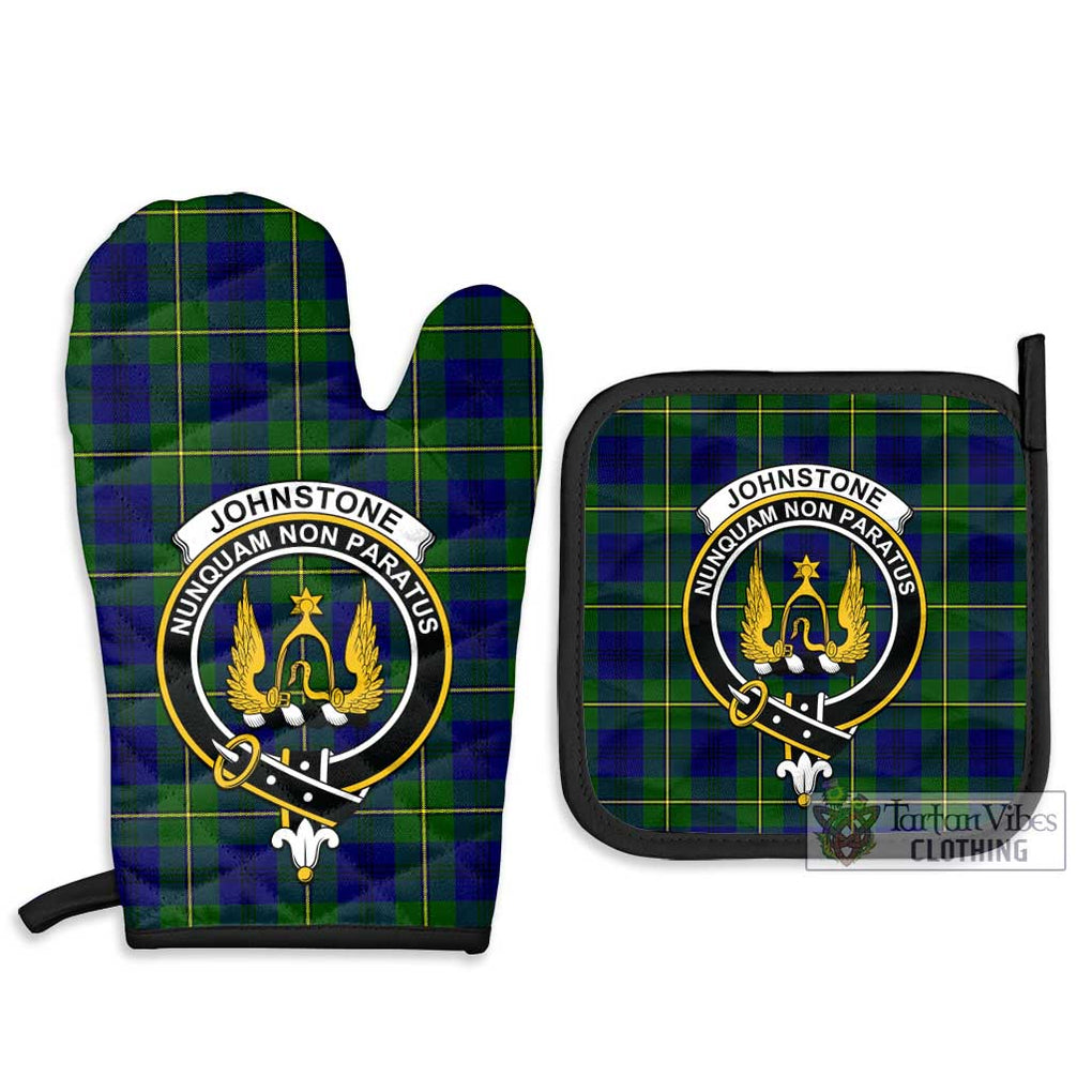 Johnstone Modern Tartan Combo Oven Mitt & Pot-Holder with Family Crest Combo 1 Oven Mitt & 2 Pot-Holder Black - Tartan Vibes Clothing