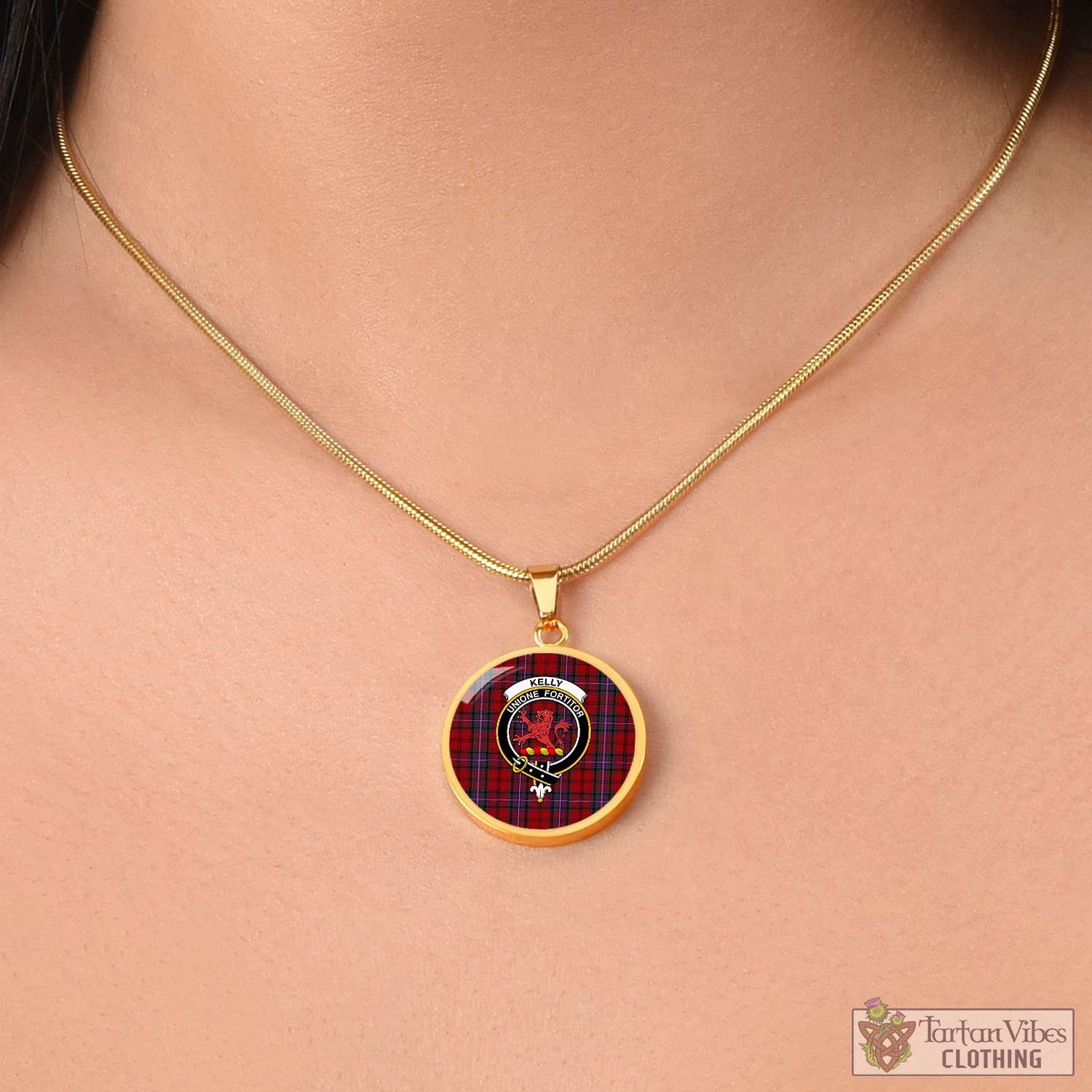 Tartan Vibes Clothing Kelly of Sleat Red Tartan Circle Necklace with Family Crest