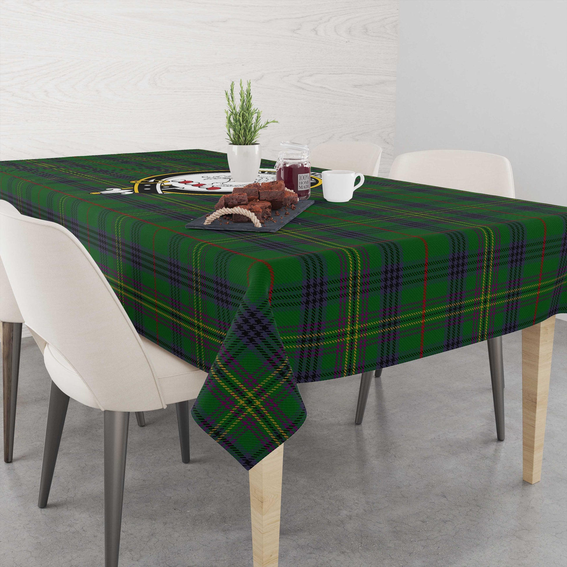 kennedy-tatan-tablecloth-with-family-crest