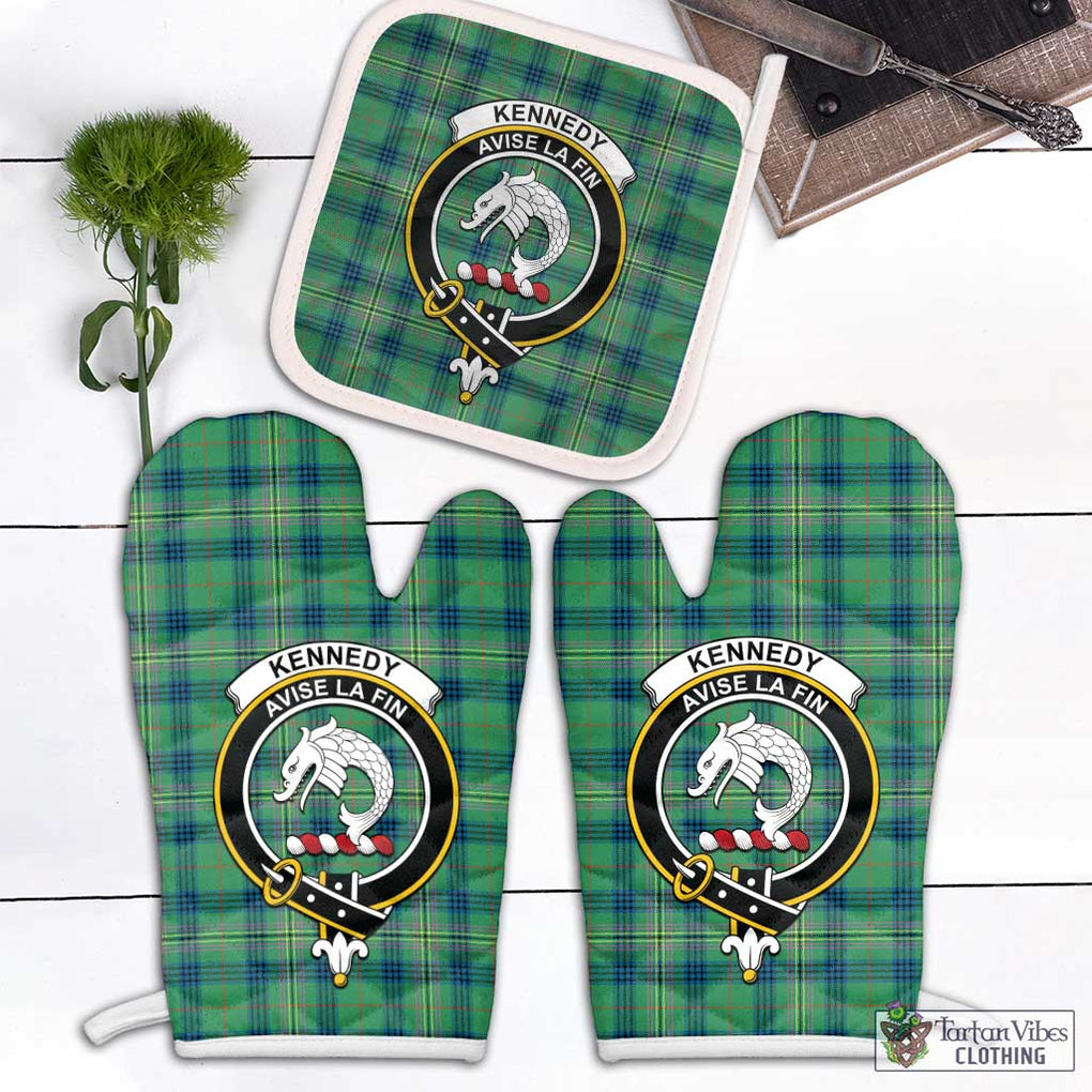 Kennedy Ancient Tartan Combo Oven Mitt & Pot-Holder with Family Crest Combo 1 Oven Mitt & 1 Pot-Holder White - Tartan Vibes Clothing