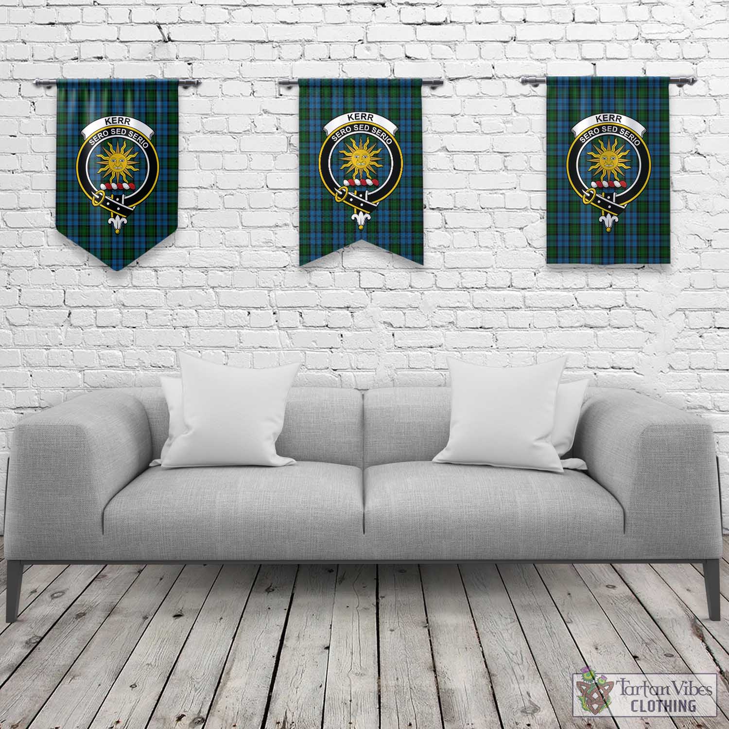 Tartan Vibes Clothing Kerr Hunting Tartan Gonfalon, Tartan Banner with Family Crest