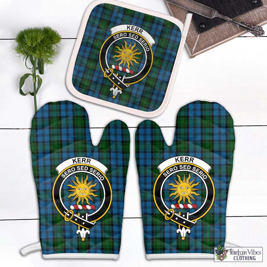 Kerr Hunting Tartan Combo Oven Mitt & Pot-Holder with Family Crest Combo 1 Oven Mitt & 1 Pot-Holder White - Tartan Vibes Clothing