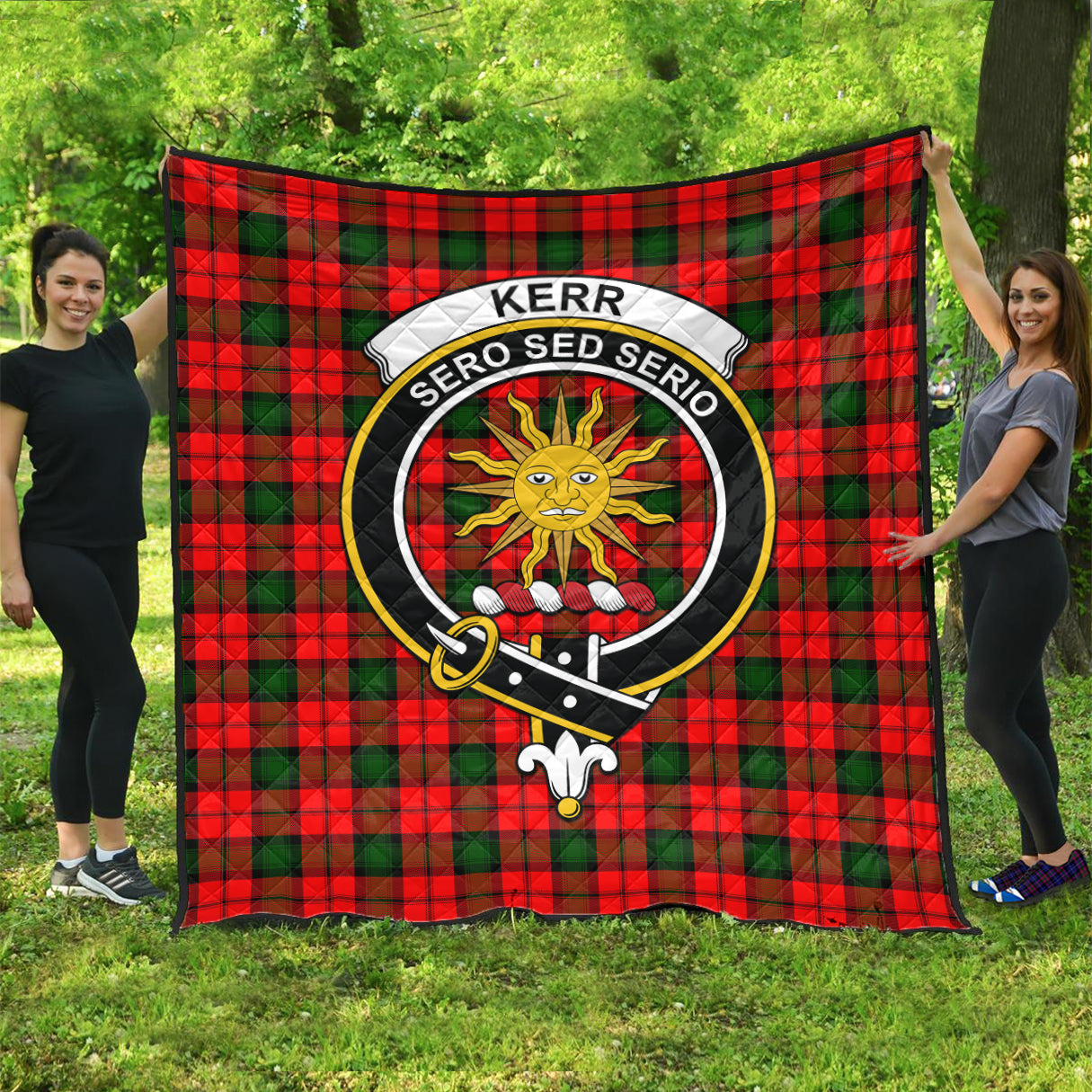 kerr-modern-tartan-quilt-with-family-crest