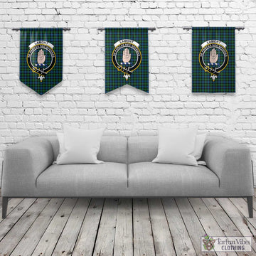 Lamont Tartan Gonfalon, Tartan Banner with Family Crest