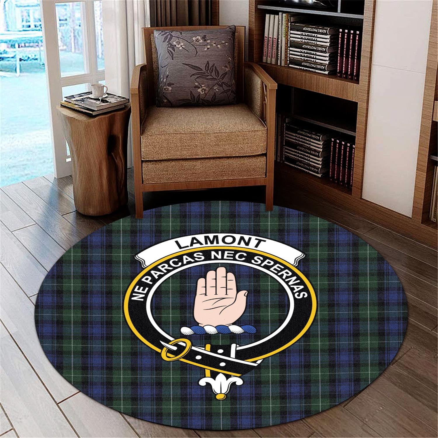 lamont-2-tartan-round-rug-with-family-crest