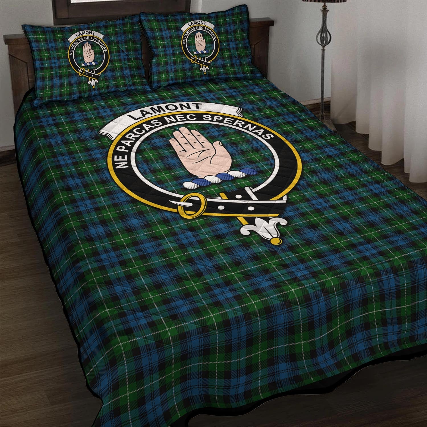 Lamont Tartan Quilt Bed Set with Family Crest - Tartan Vibes Clothing